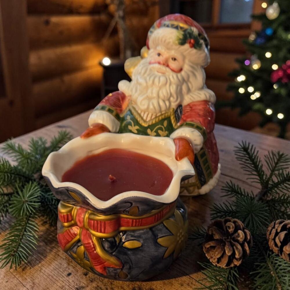 Fitz and Floyd Home Fragrance Ole St Nick Figurine with Toy Bag Candle